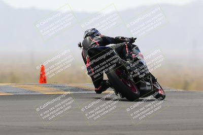 media/Apr-10-2022-SoCal Trackdays (Sun) [[f104b12566]]/Turn 9 Backside (1120am)/